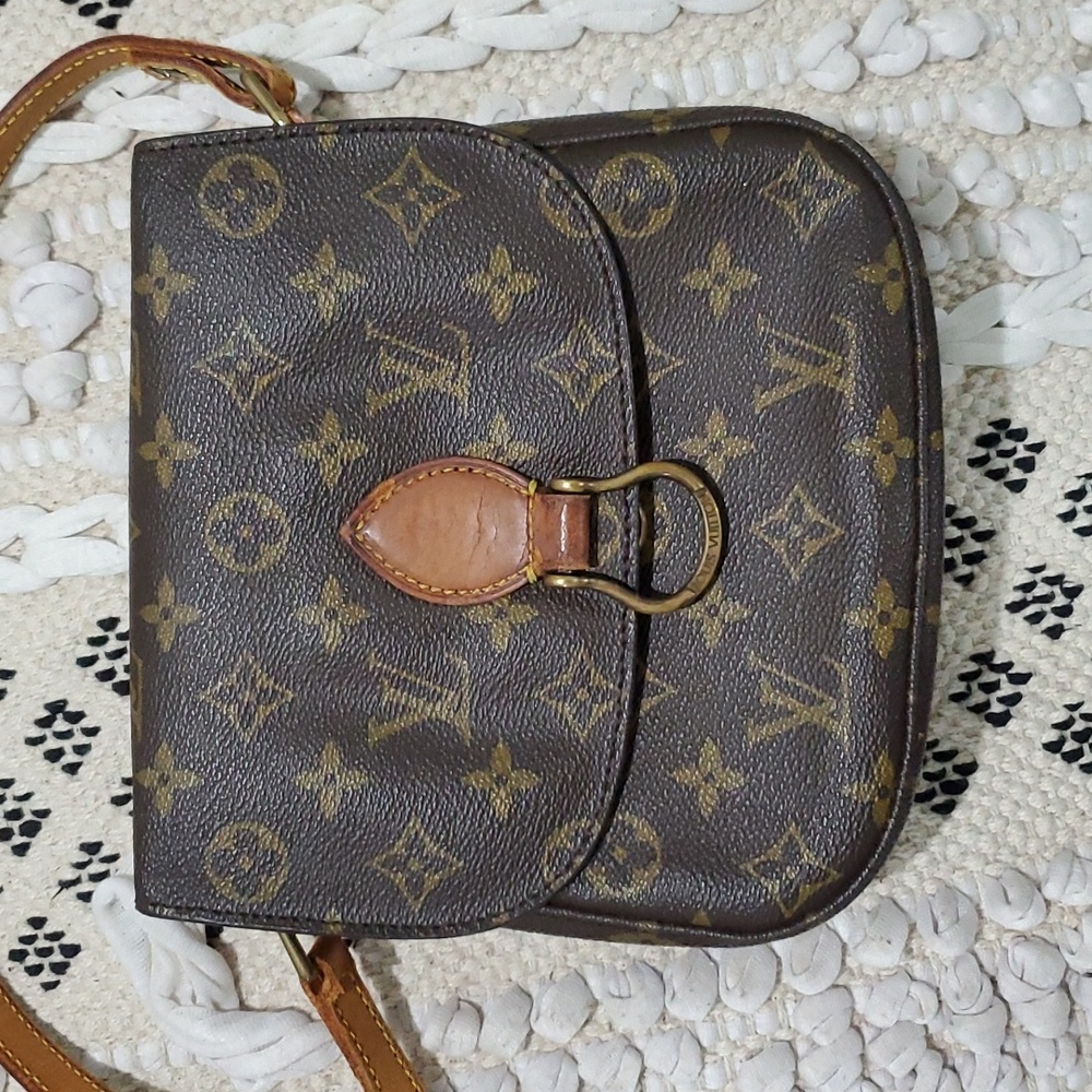 Vintage Authentic Louis Vuitton purse